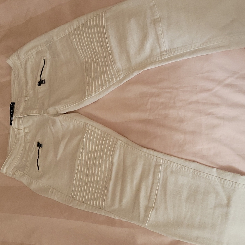 Jeans - Picture 4 of 4